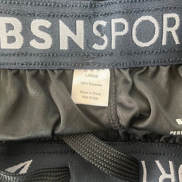 LaRoche University Redhawks Shorts Mens Large Black Fanwear - Picture 7 of 7